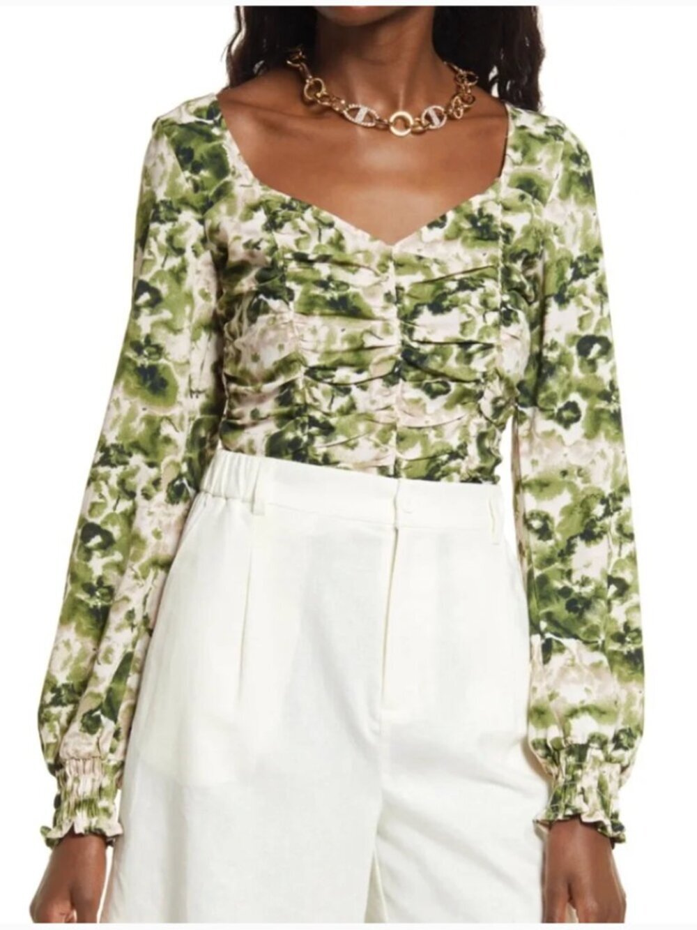 women's Open Edit ruched crop top in an olive watercolor rose print long sleeves